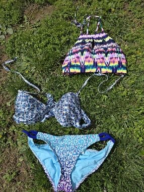 Athleta 3 Swimwear Pieces